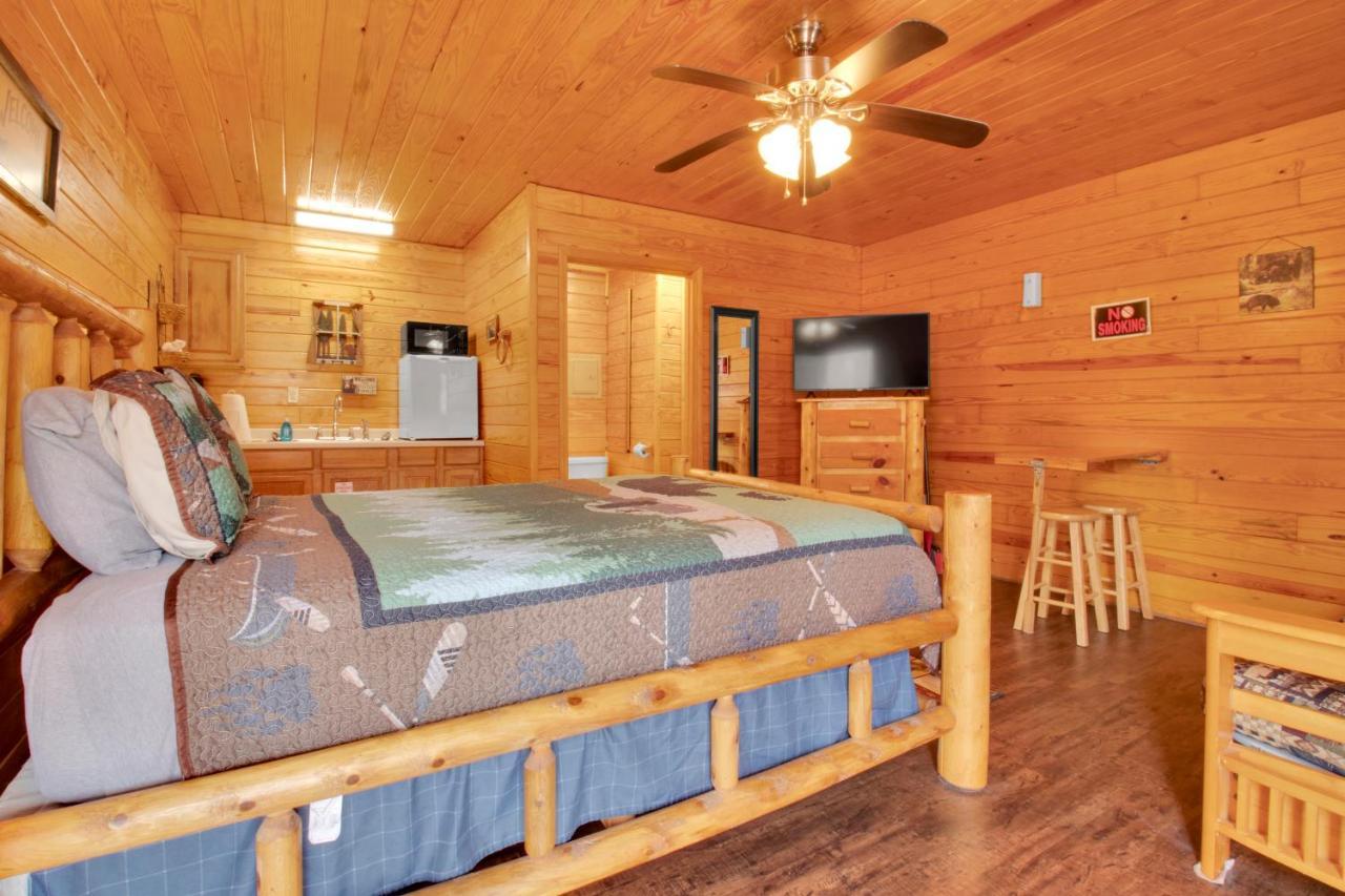 Hotel Arrow Creek Camp And Cabins Gatlinburg Exteriér fotografie